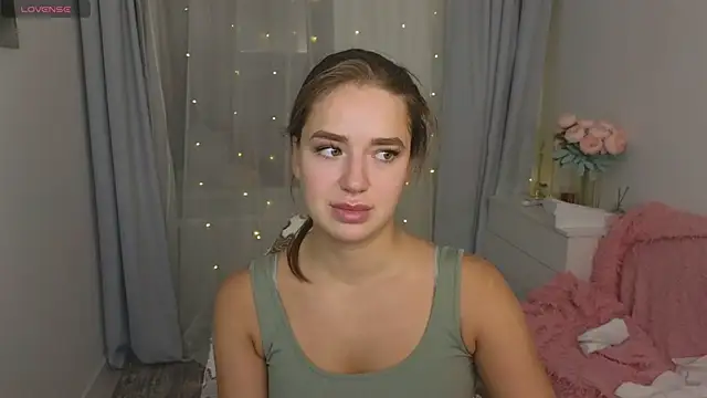 Snapshot of LovelyJessie chatting on March 2025 01:50:02 PM LovelyJessie online show from March 2025 01:50:02 PM