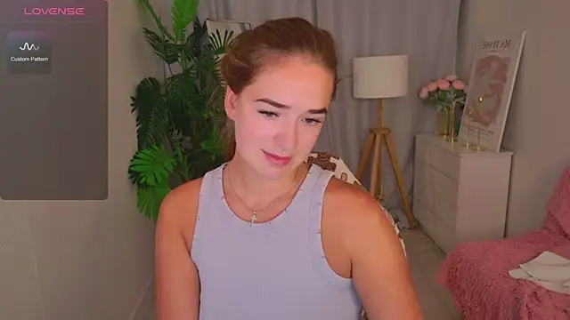 LovelyJessie online show from June 2026 02:21:02 PM