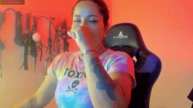 Snapshot of scarlet-kennedy98 chatting on July 2026 08:26:02 PM scarlet-kennedy98 online show from July 2026 08:26:02 PM