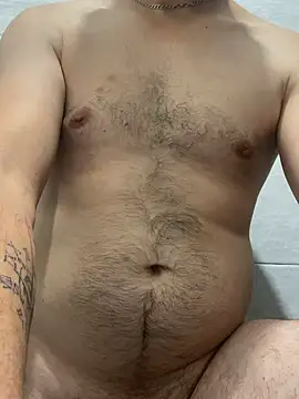 Snapshot of vanho29 chatting on October 2025 01:03:02 AM vanho29 online show from October 2025 01:03:02 AM