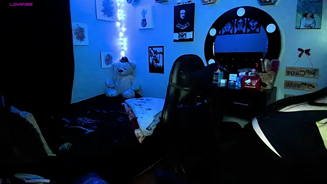 Luise Meyrink online show from March 2025 07:19:01 AM