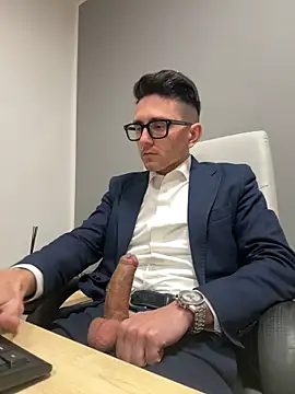 Snapshot of masterboss_ chatting on January 2025 12:47:02 PM masterboss  online show from January 2025 12:47:02 PM