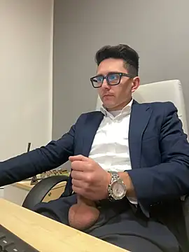 Snapshot of masterboss_ chatting on January 2025 01:09:01 PM masterboss  online show from January 2025 01:09:01 PM