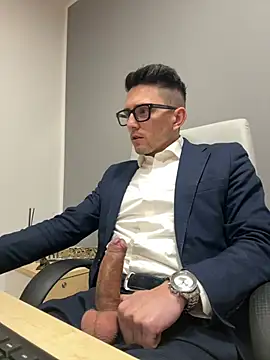 Snapshot of masterboss_ chatting on February 2025 01:17:02 PM masterboss  online show from February 2025 01:17:02 PM