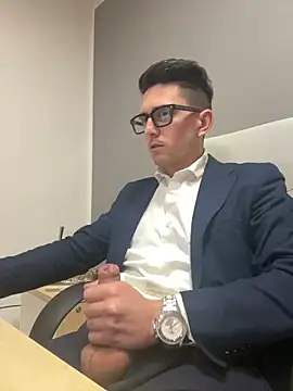 Snapshot of masterboss_ chatting on February 2025 12:42:01 PM masterboss  online show from February 2025 12:42:01 PM