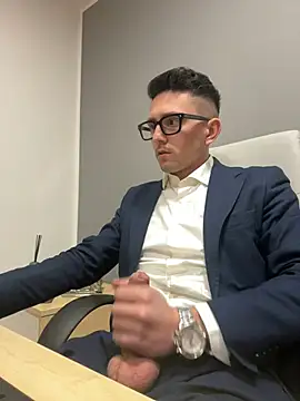 Snapshot of masterboss_ chatting on March 2025 12:37:01 PM masterboss  online show from March 2025 12:37:01 PM