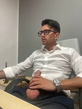 Snapshot of masterboss_ chatting on September 2025 11:25:01 AM masterboss  online show from September 2025 11:25:01 AM