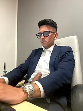 Snapshot of masterboss_ chatting on October 2025 11:28:02 AM masterboss  online show from October 2025 11:28:02 AM