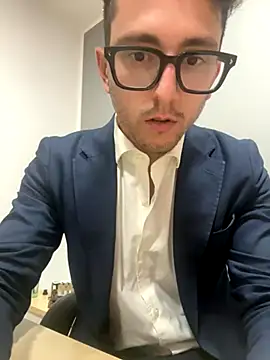 Snapshot of masterboss_ chatting on October 2025 11:53:02 AM masterboss  online show from October 2025 11:53:02 AM