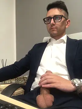 masterboss  online show from May 2026 12:00:02 PM