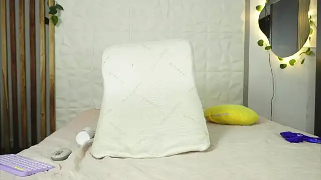 Snapshot of argiee_taylorxs2 chatting on January 2025 12:22:02 AM argiee taylorxs2 online show from January 2025 12:22:02 AM