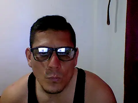 Snapshot of Yeyeyleidi chatting on April 2026 08:57:02 PM Yeyeyleidi online show from April 2026 08:57:02 PM