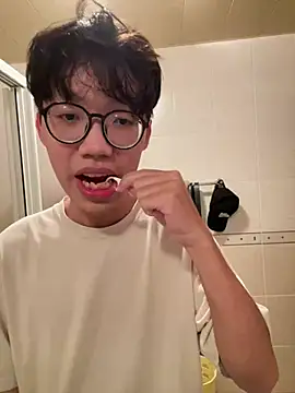 Snapshot of hihi0169 chatting on December 2024 02:16:02 PM hihi0169 online show from December 2024 02:16:02 PM