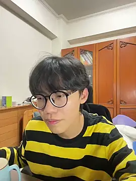 Snapshot of hihi0169 chatting on January 2025 06:01:02 PM hihi0169 online show from January 2025 06:01:02 PM