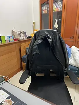 Snapshot of hihi0169 chatting on February 2025 05:51:01 PM hihi0169 online show from February 2025 05:51:01 PM