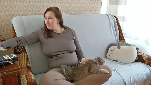 franceska blue online show from September 2025 09:58:02 AM