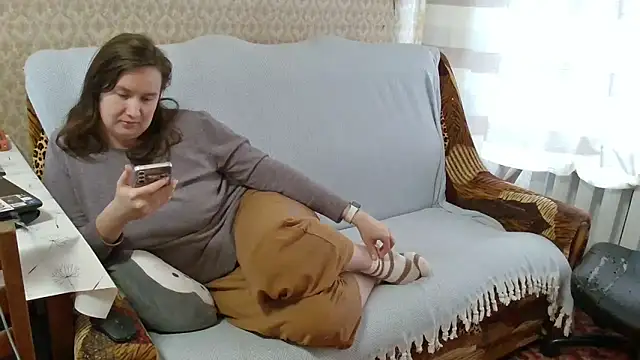 Snapshot of franceska_blue chatting on February 2026 01:06:01 PM franceska blue online show from February 2026 01:06:01 PM