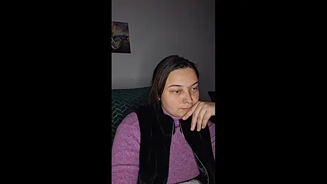 Snapshot of Cyndee_Winter chatting on April 2026 06:27:01 PM Cyndee Winter online show from April 2026 06:27:01 PM