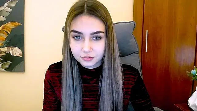 Lili magic online show from February 2025 12:37:01 PM