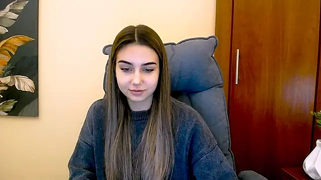 Lili magic online show from February 2025 12:35:02 PM