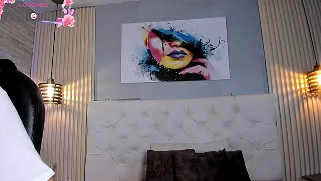 emma  smith1 online show from September 2025 12:38:02 PM