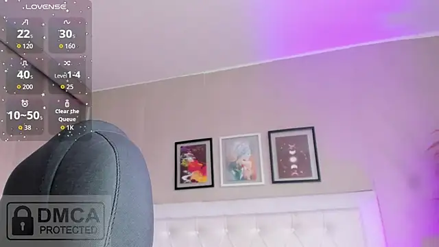 Snapshot of emma__smith1 chatting on April 2026 12:55:02 PM emma smith1 online show from April 2026 12:55:02 PM