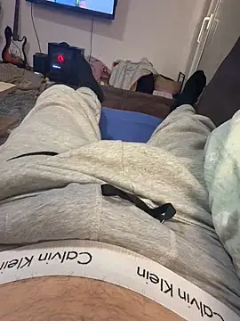 Snapshot of Daddyslegacy chatting on February 2026 08:07:02 PM Daddyslegacy online show from February 2026 08:07:02 PM