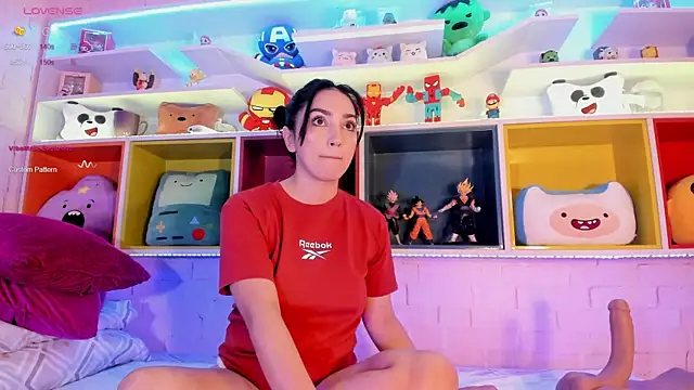 LIAH IZUMI online show from January 2025 12:07:02 PM