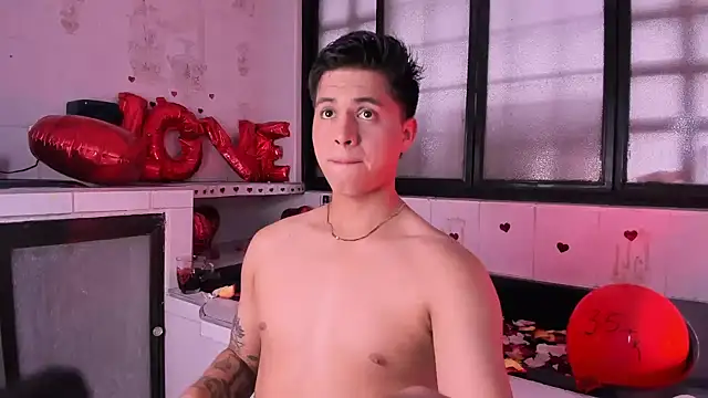 Niicky1  online show from February 2025 09:15:02 PM