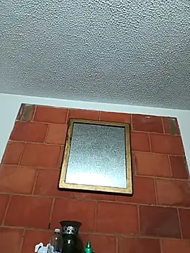 JoseHosther20xh online show from November 2025 04:34:01 AM