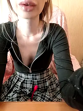 Snapshot of Elza_kom chatting on March 2026 07:16:02 AM Elza kom online show from March 2026 07:16:02 AM