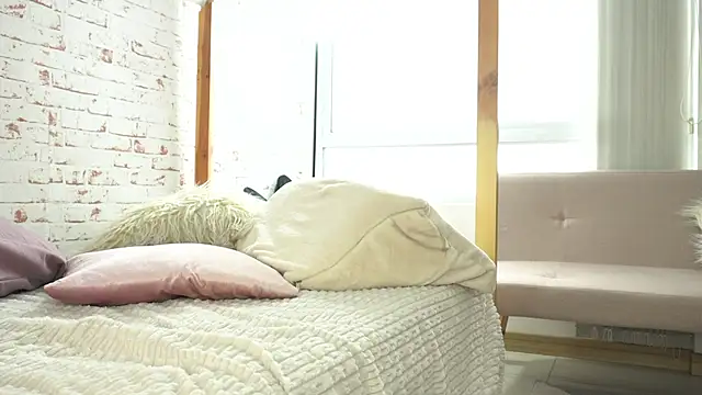 Sofhia cruz online show from April 2026 08:43:02 PM