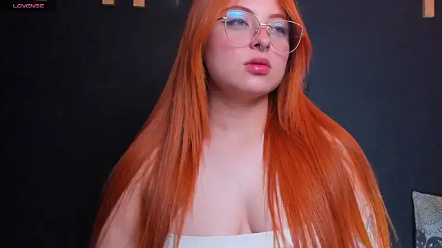 Snapshot of izyzys_baker chatting on April 2026 07:45:01 AM izyzys baker online show from April 2026 07:45:01 AM