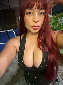 Snapshot of RavenM8 chatting on March 2026 01:01:02 AM RavenM8 online show from March 2026 01:01:02 AM