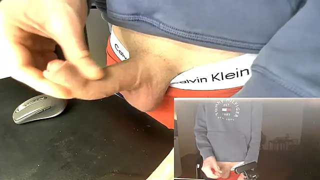 Snapshot of sperma_tributes chatting on March 2026 09:10:02 PM sperma tributes online show from March 2026 09:10:02 PM