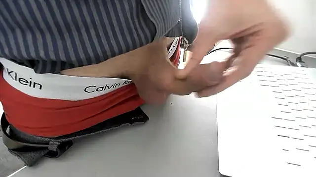 Snapshot of sperma_tributes chatting on March 2026 01:28:01 PM sperma tributes online show from March 2026 01:28:01 PM