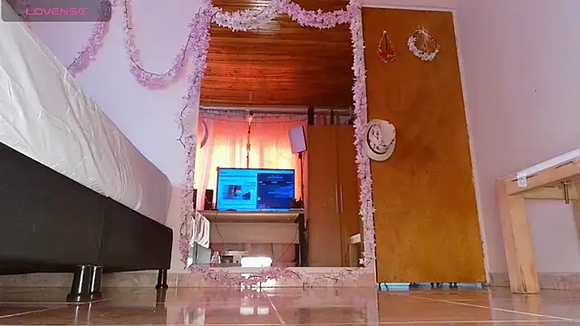 Sahory   online show from January 2025 07:42:02 PM