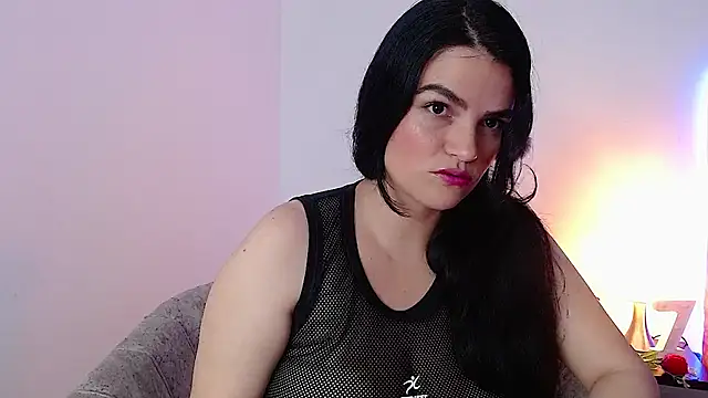 Snapshot of passionate_love22 chatting on March 2026 05:02:01 AM passionate love22 online show from March 2026 05:02:01 AM