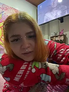 Snapshot of sara_winehouse1 chatting on April 2026 03:12:01 AM sara winehouse1 online show from April 2026 03:12:01 AM