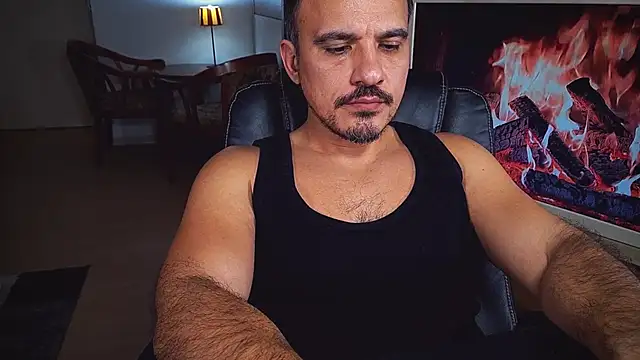 Snapshot of officeman7 chatting on January 2025 07:29:02 PM officeman7 online show from January 2025 07:29:02 PM