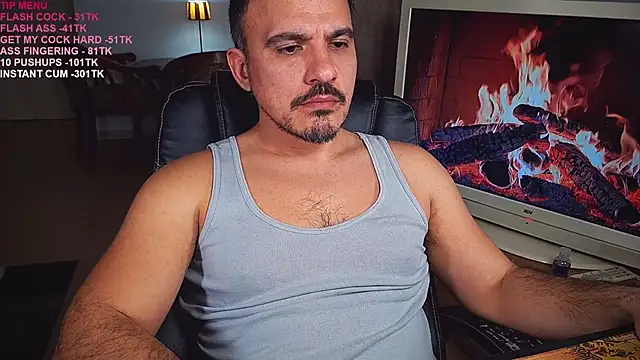 Snapshot of officeman7 chatting on February 2025 09:48:02 PM officeman7 online show from February 2025 09:48:02 PM