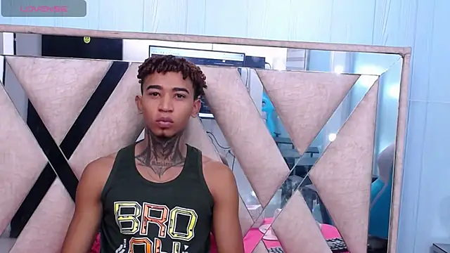 sexy blacks  online show from January 2025 11:17:01 AM