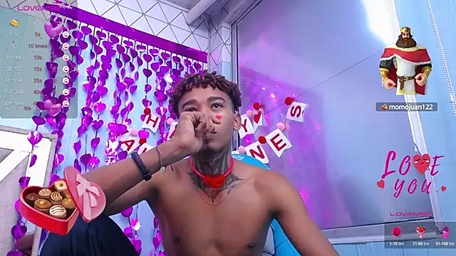 sexy blacks  online show from February 2025 03:15:02 PM