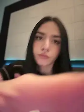 Snapshot of ShannonShanny chatting on March 2025 06:47:01 PM ShannonShanny online show from March 2025 06:47:01 PM