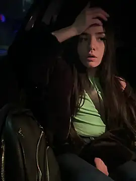 Snapshot of ShannonShanny chatting on March 2025 09:53:02 PM ShannonShanny online show from March 2025 09:53:02 PM