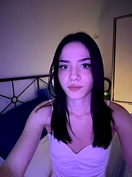 Snapshot of ShannonShanny chatting on September 2025 04:51:02 PM ShannonShanny online show from September 2025 04:51:02 PM