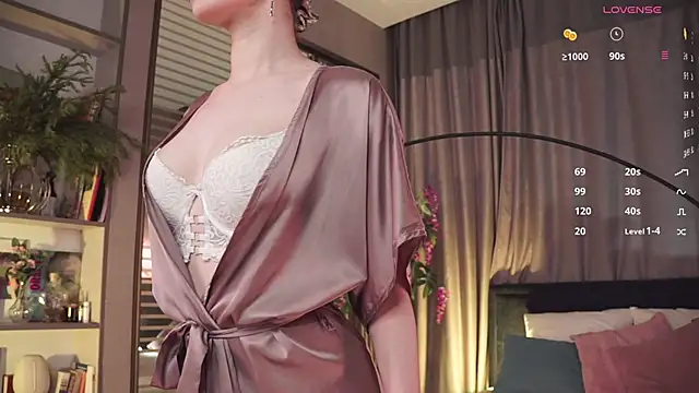 askaudrey  online show from January 2025 01:58:01 PM