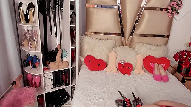 Snapshot of Nikole66_ chatting on February 2025 01:15:02 AM Nikole66 online show from February 2025 01:15:02 AM