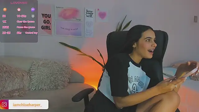 ChloeHarper  online show from January 2025 11:54:02 AM