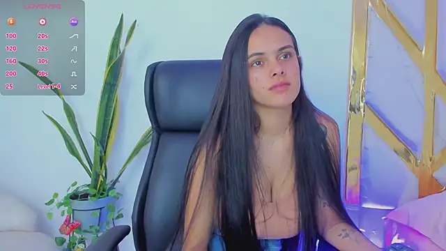 ChloeHarper  online show from March 2025 07:24:02 PM